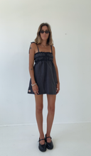 Load image into Gallery viewer, PRE-ORDER Sago scrunch dress - Charcoal cotton

