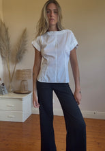 Load image into Gallery viewer, Vintage Veronika Maine tee
