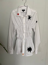 Load image into Gallery viewer, Sago scrunch top // White star // size M-L
